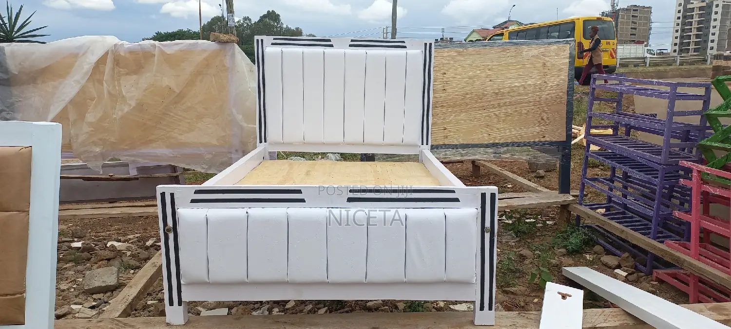Mocket Bed