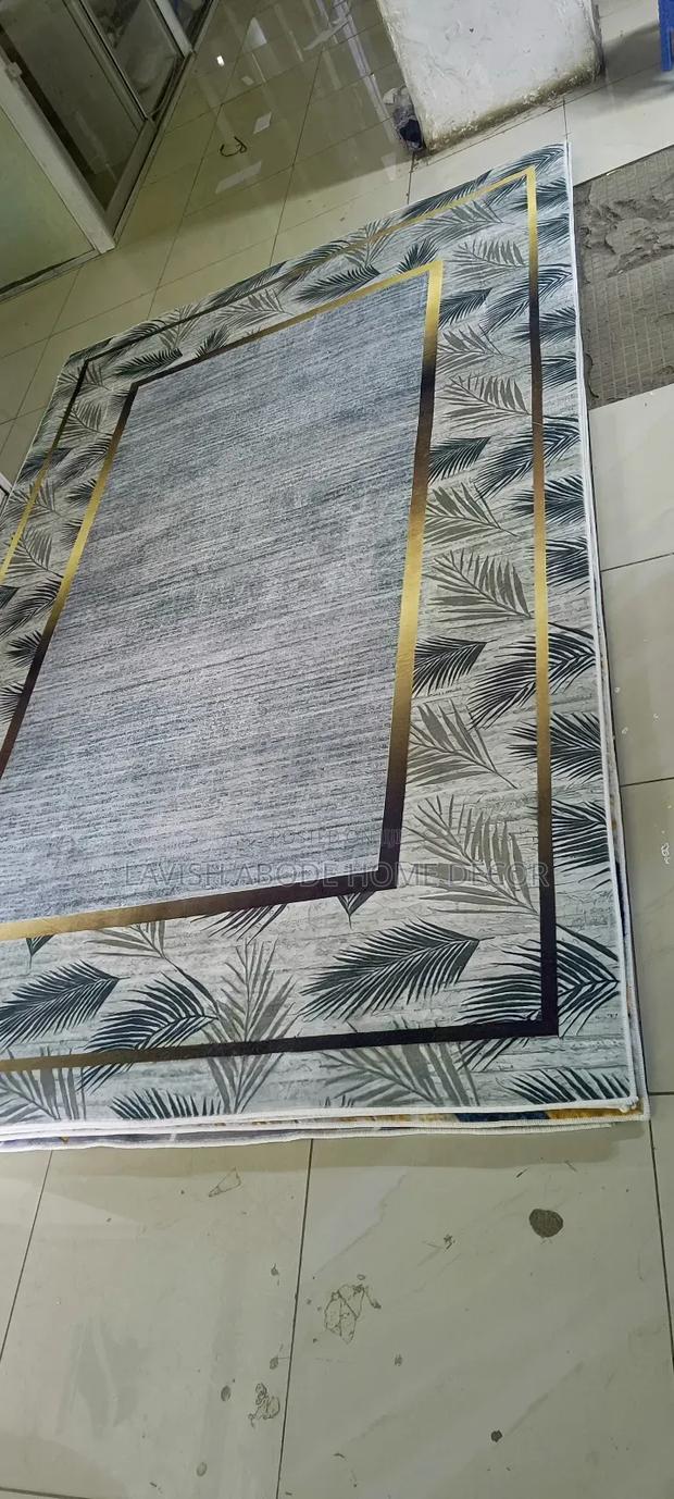 3d Carpet Grey With Green 6 by 9