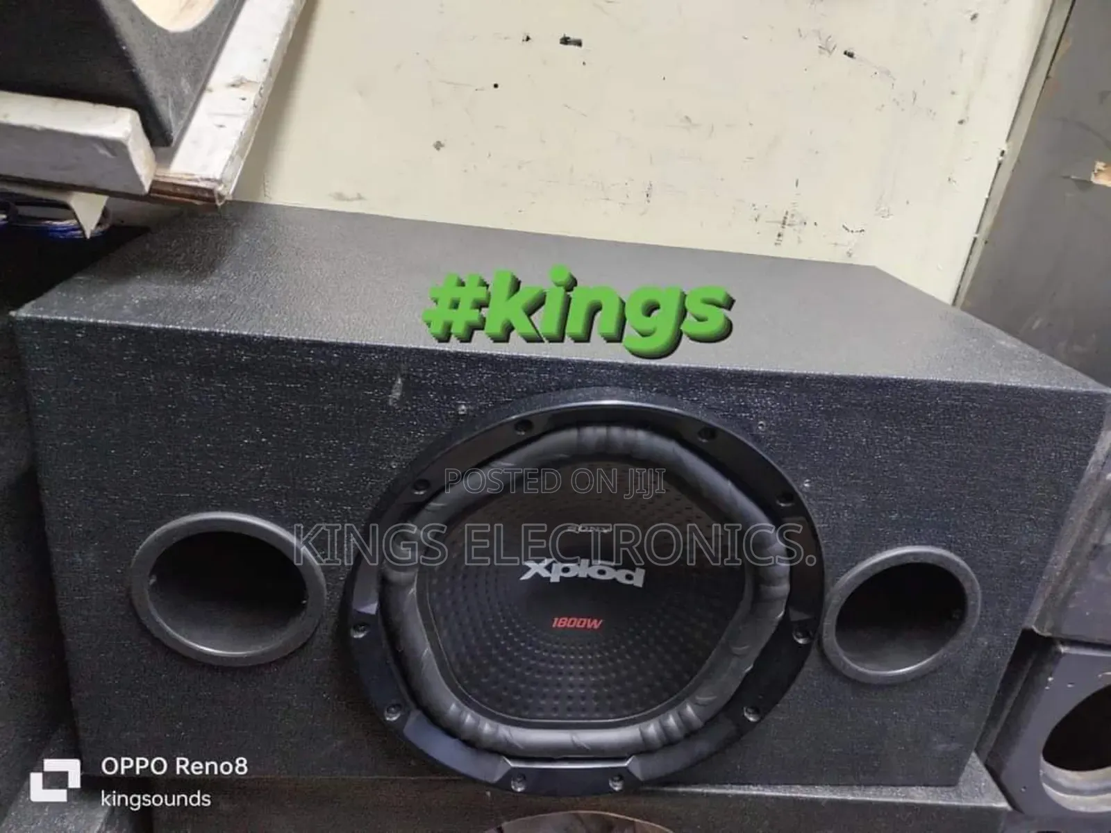 Sony Xplode Speaker 1800watts in Double Cabinet