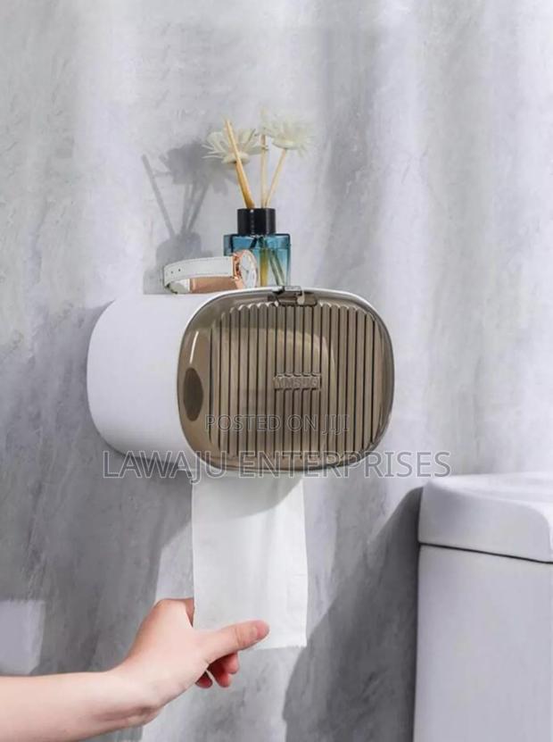 Luxurious Wall Mount Tissue Box - main view