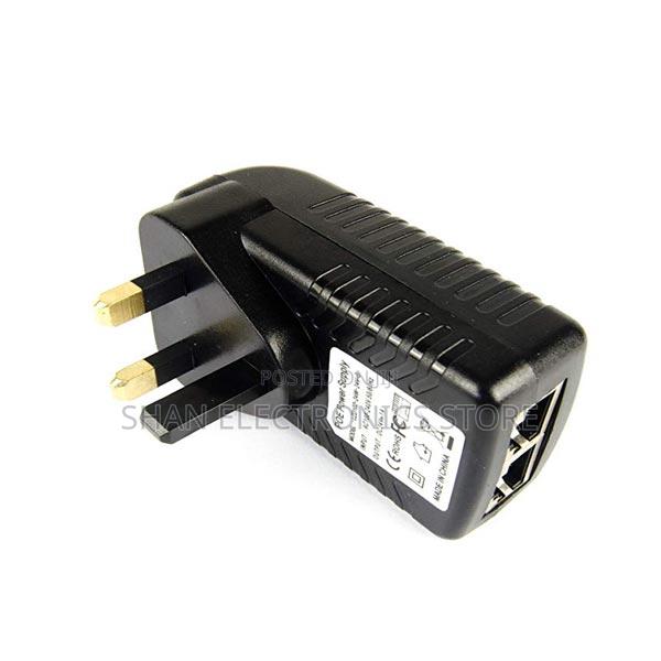 24v 48v 0.5a 1a Gigabit Poe Injector 100-240vac Input 24vdc
