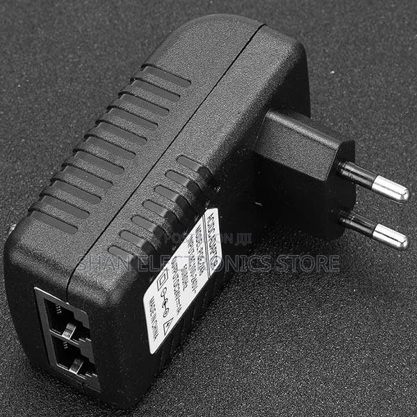 1pc Poe Adapter Dc 24v 1a Wall Socket Ethernet Injector ^