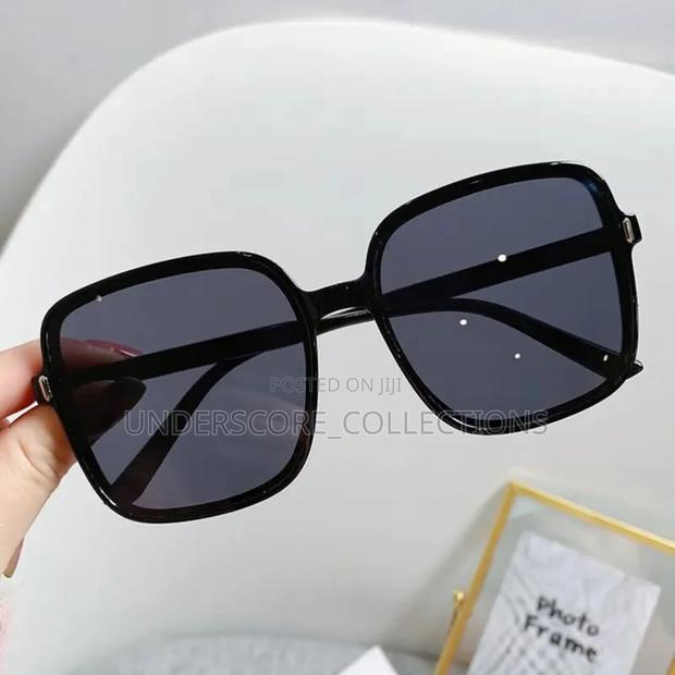 *Sun Block Trendy Sunglasses* - thumbnail 4