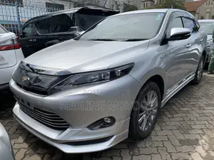 Toyota Harrier 2.5 Hybrid 4WD 2017 Silver
