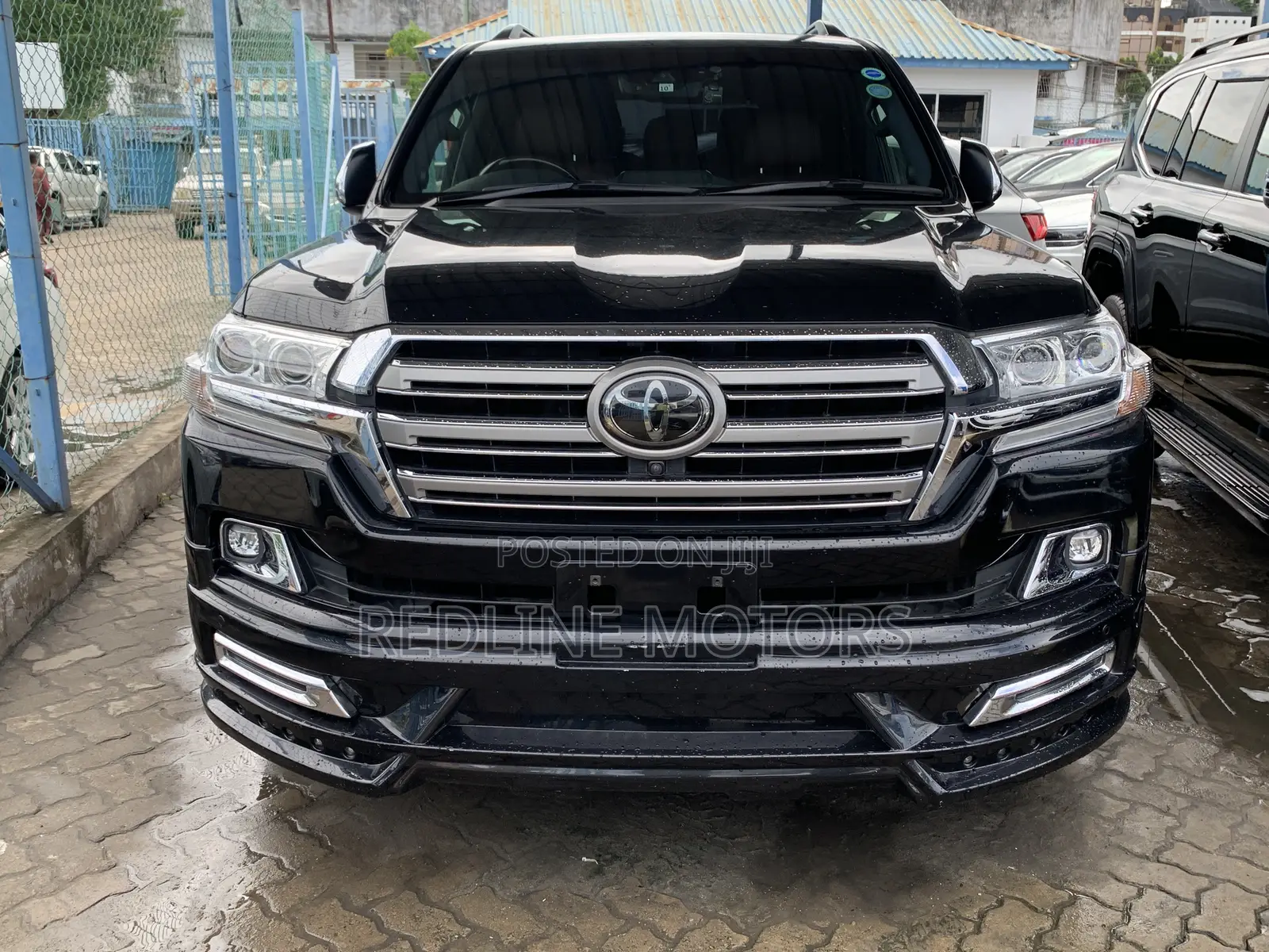 Toyota Land Cruiser 4.6 V8 ZX 2017 Matt Black