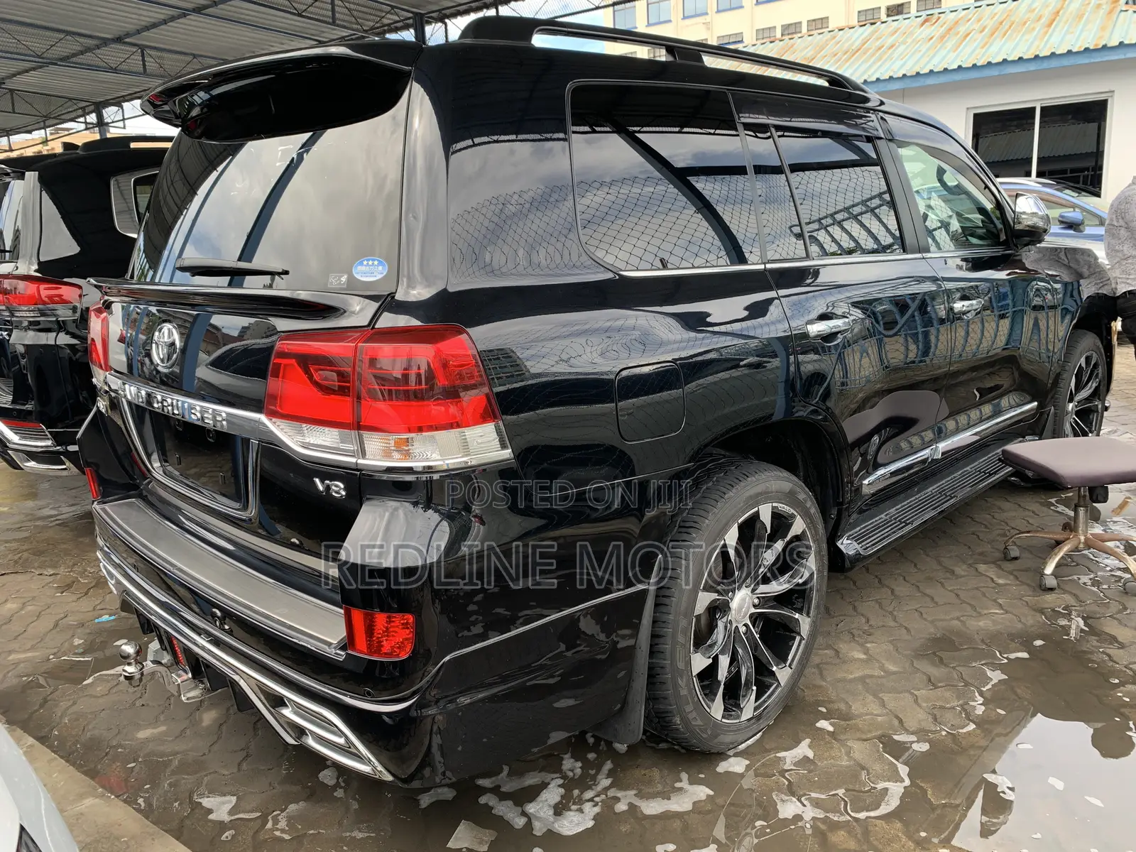 Toyota Land Cruiser 4.6 V8 ZX 2017 Matt Black