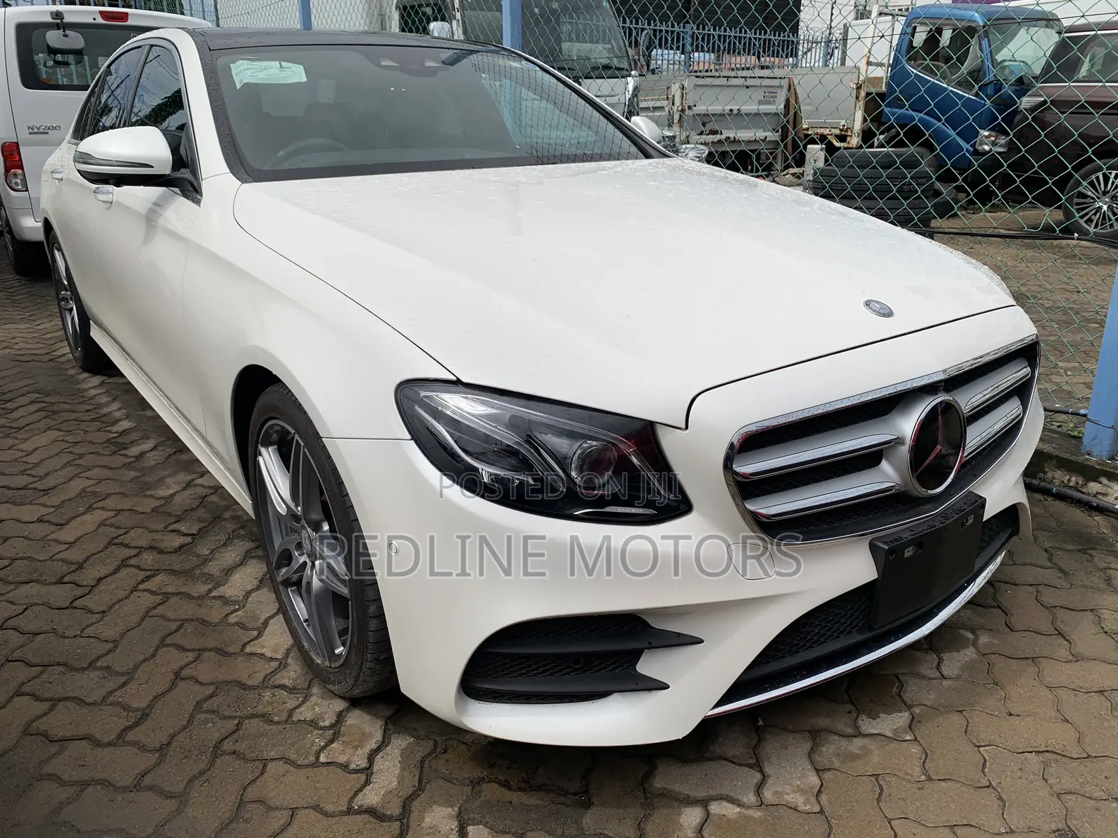 Mercedes-Benz E200 2016 Off white