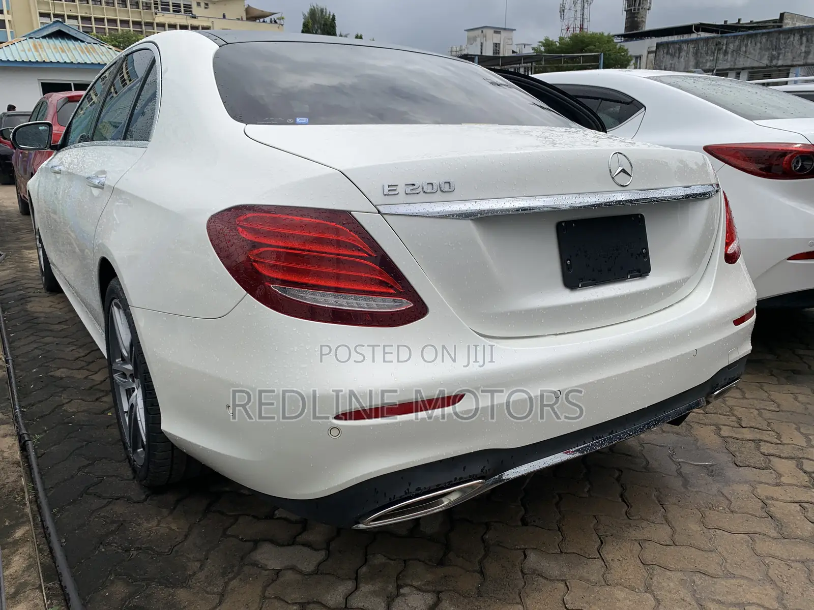 Mercedes-Benz E200 2016 Off white