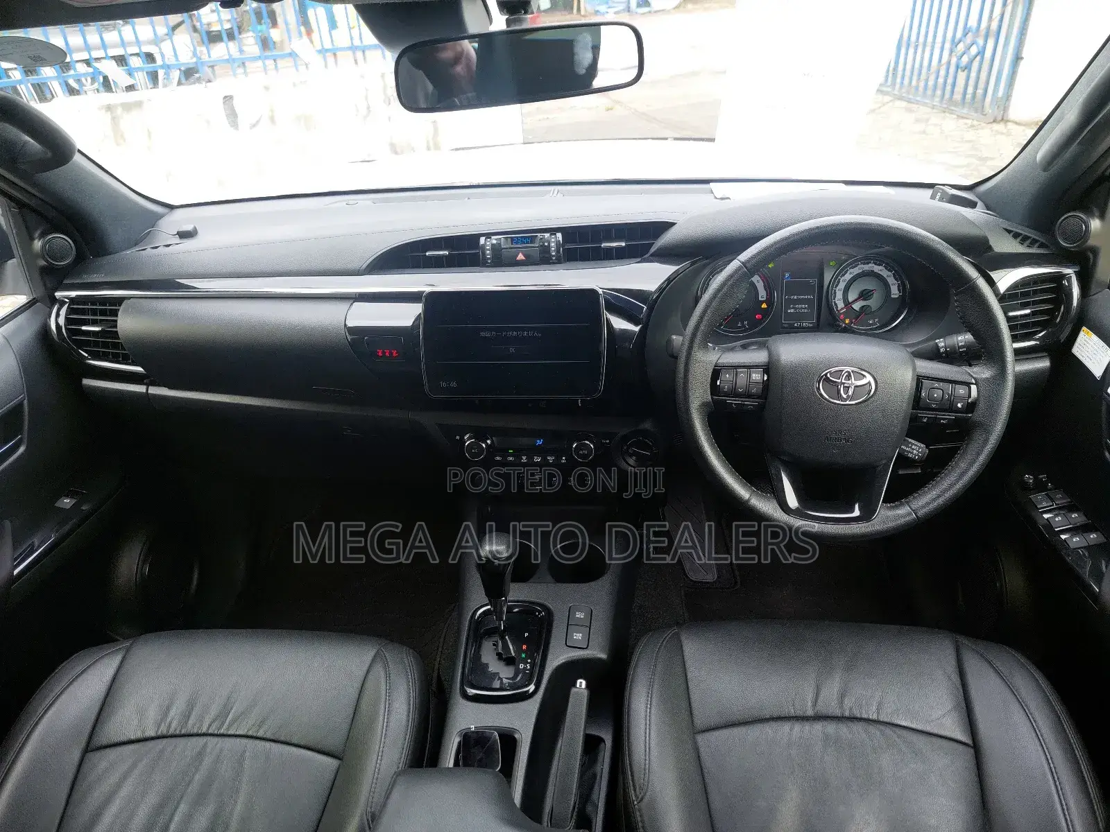 Toyota Hilux 2019 White