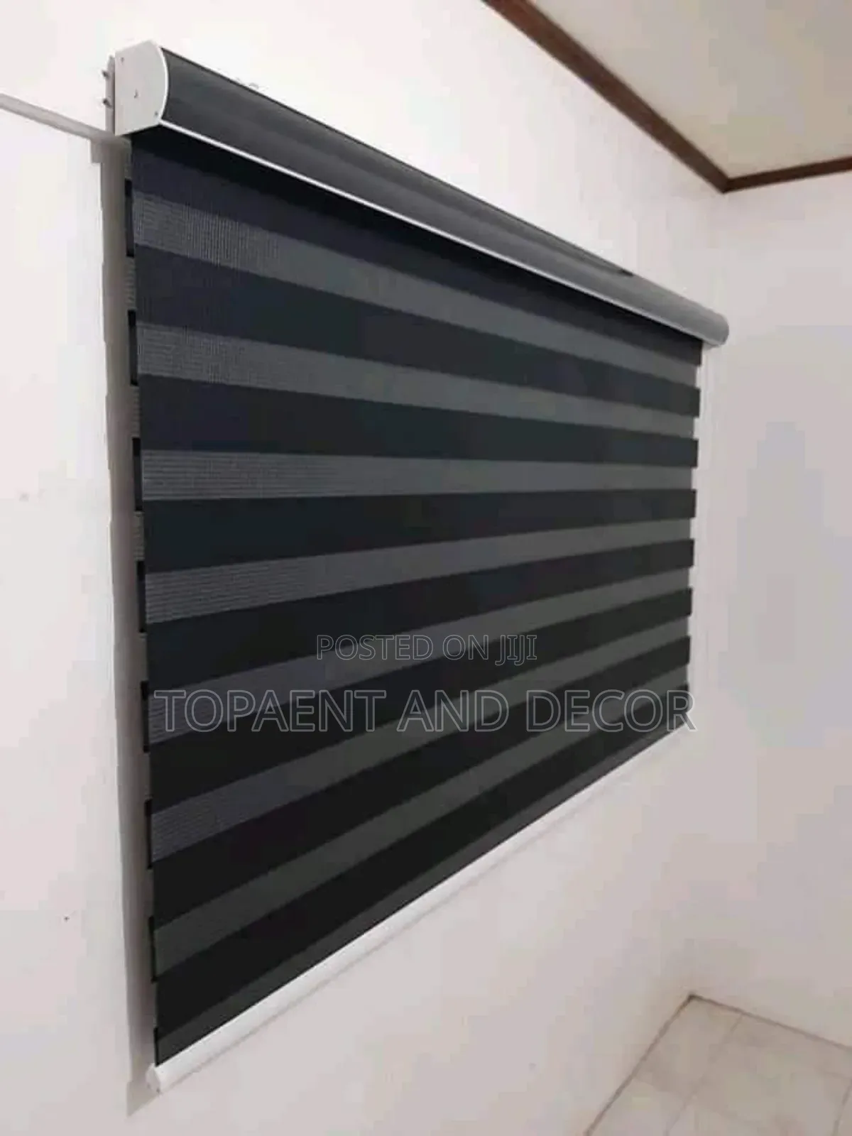 Horizontal Roller Office Blinds Office Blinds Office Blinds