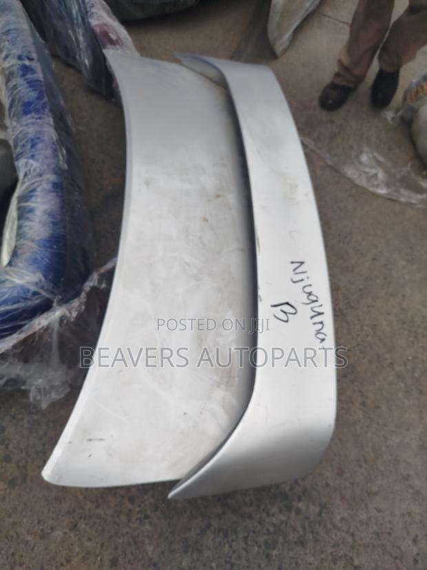 Camry 2002-2005 Boot With Spoiler - thumbnail 2