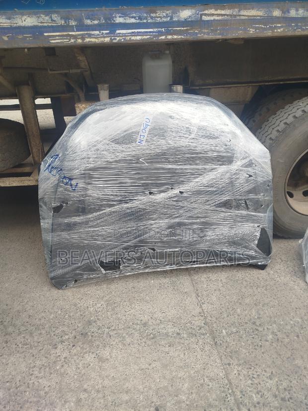 Toyota Vanguard Bonnet - main view