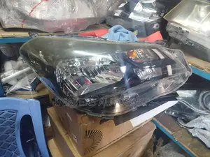 Vitz 2015 Headlight Koito 52-269