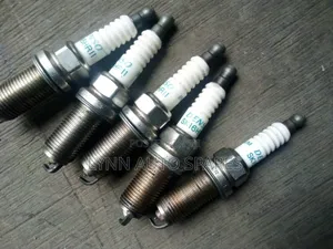 Denso Iridium Long-Range Size 16 Sparkplugs