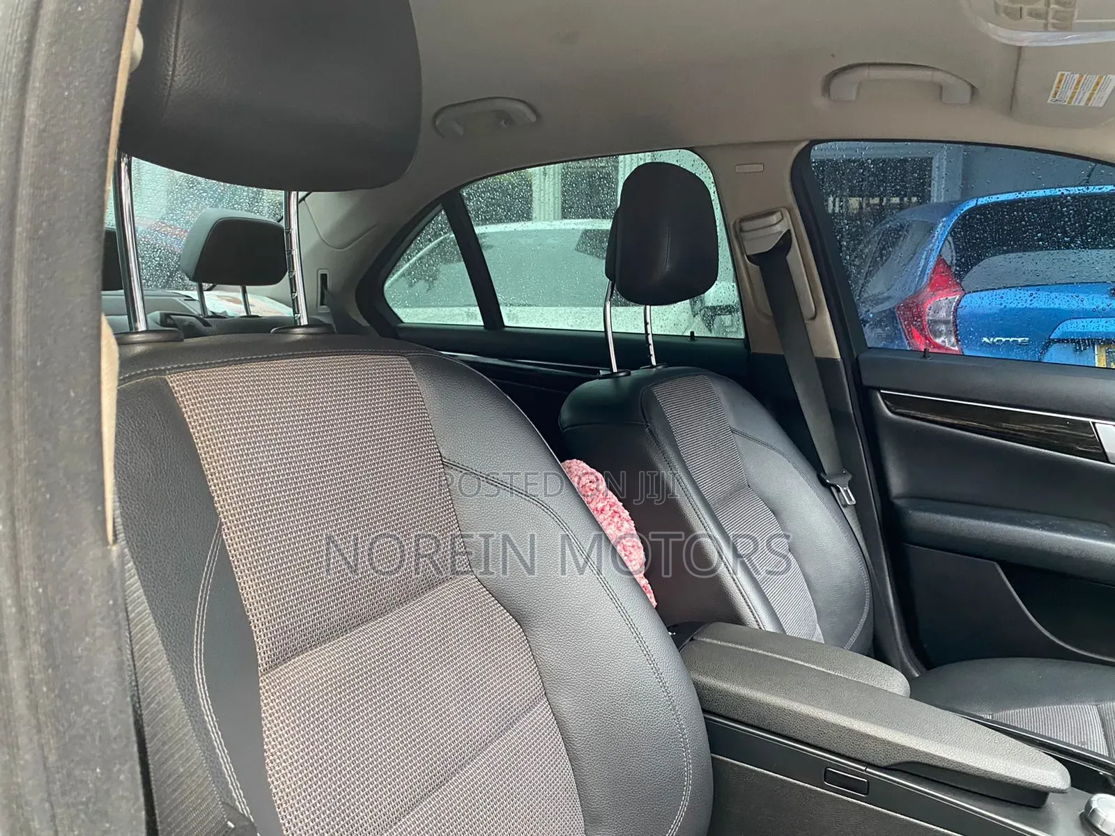 Mercedes-Benz C180 2013 Black