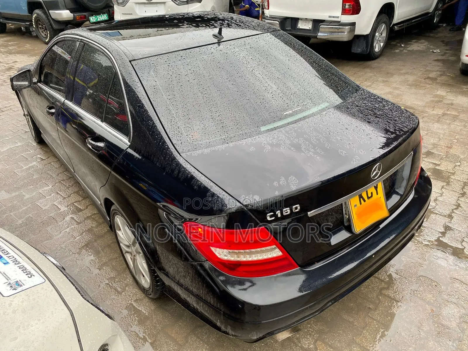 Mercedes-Benz C180 2013 Black
