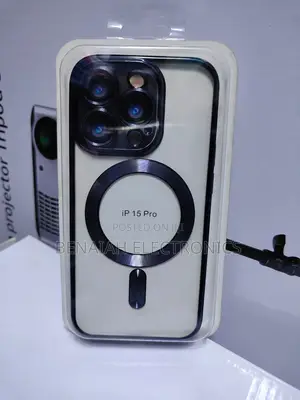 iPhone 15 Pro Classic Case
