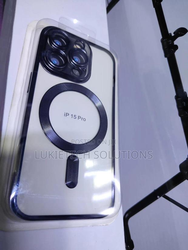 iPhone 15 Pro Durable Cases - thumbnail 2