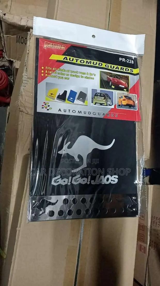 2pcs Universal Fit Black Kangaroo Mud Splash Guard