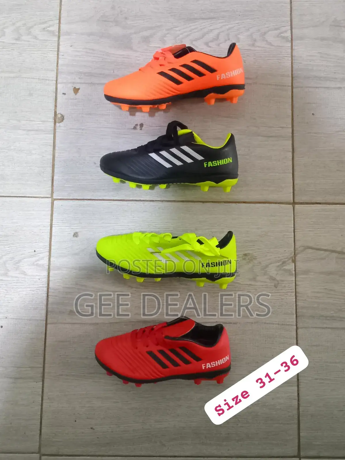 Kids Soccer Boots/Kids Football Boots Size 31-36
