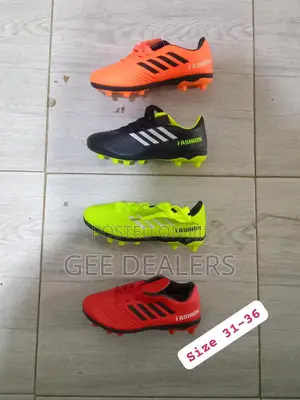 Kids Soccer Boots/Kids Football Boots Size 31-36