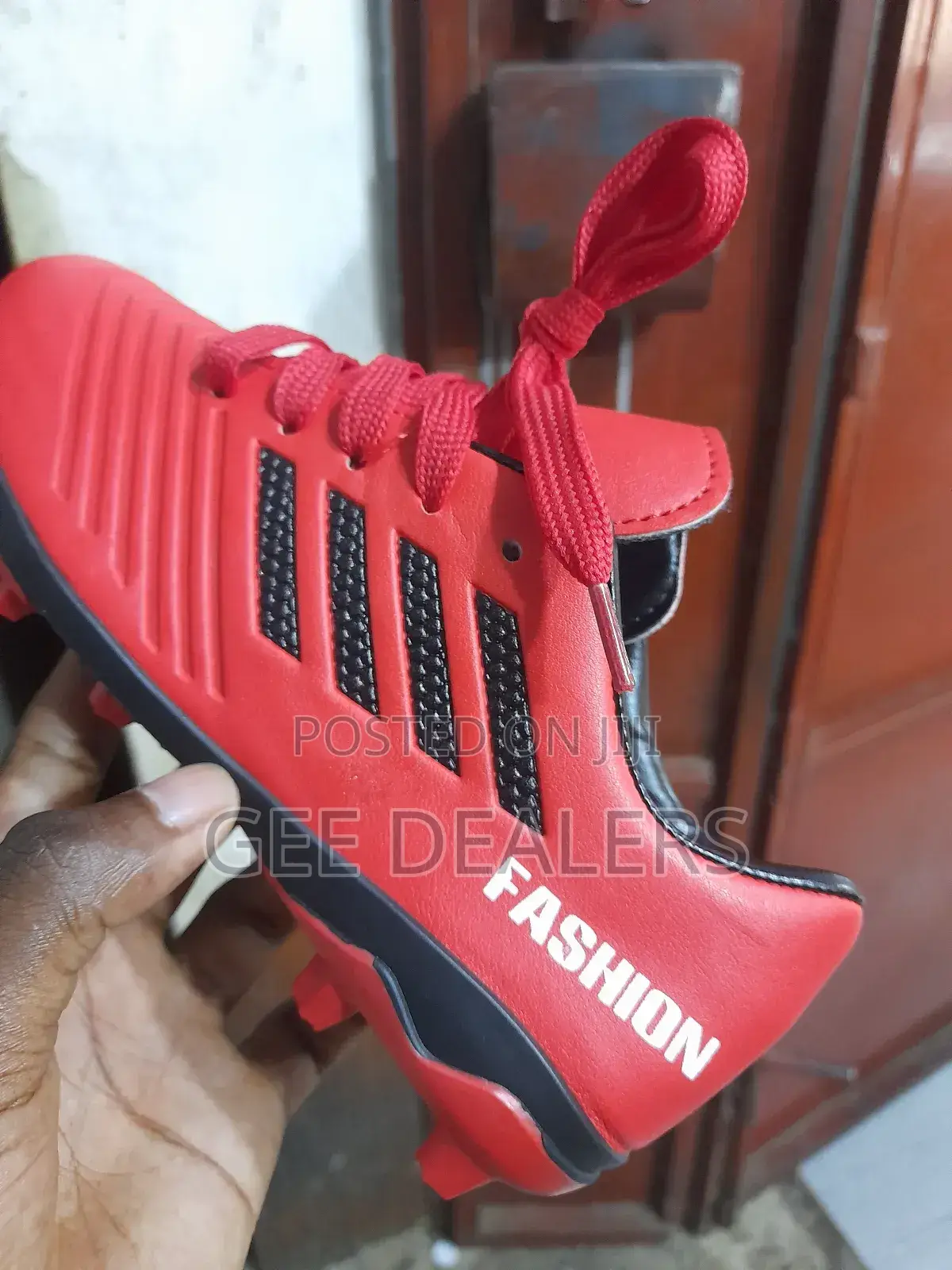 Kids Soccer Boots/Kids Football Boots Size 31-36