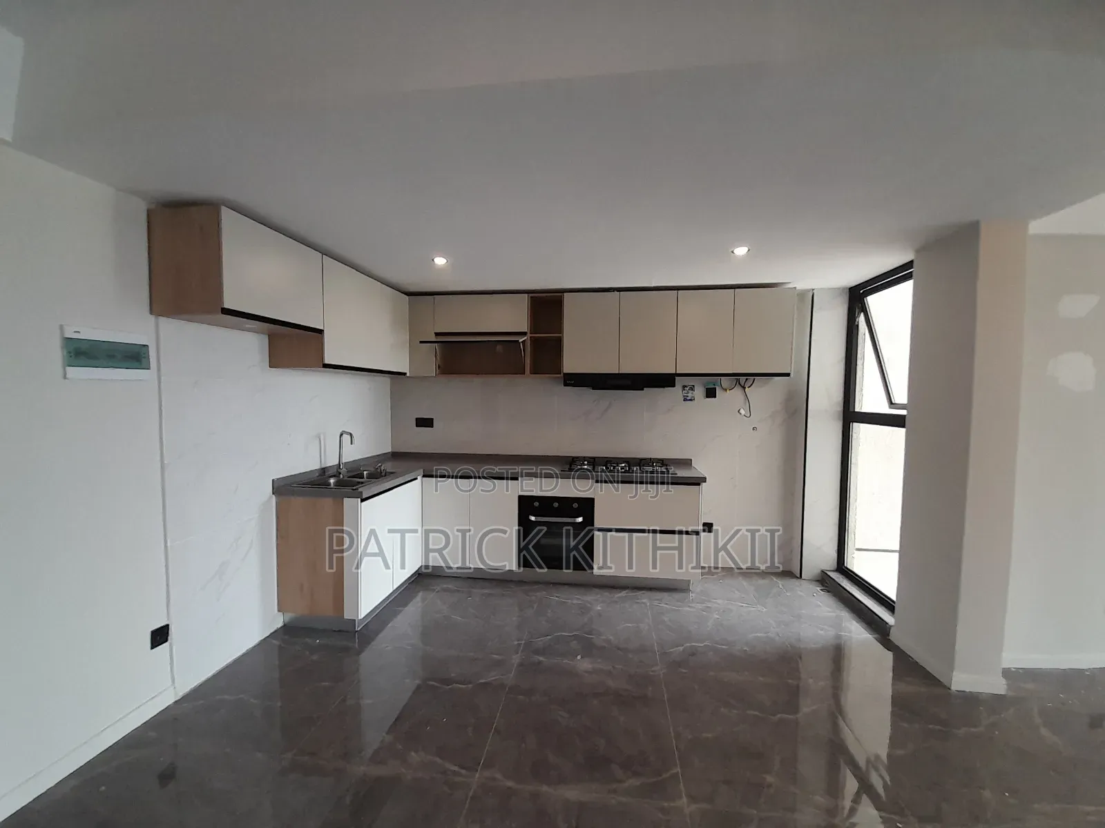 3bdrm Apartment in Apple Tree, Hotel 67 Area for rent