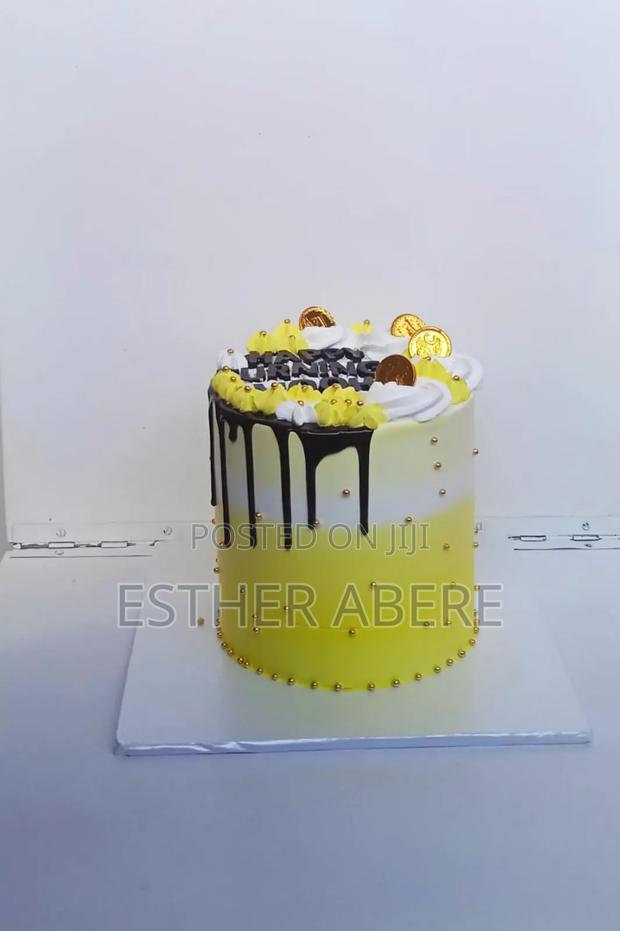 1kg Vanilla Cake - thumbnail 3