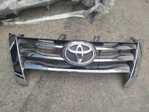 Fortuner 2015 Grill