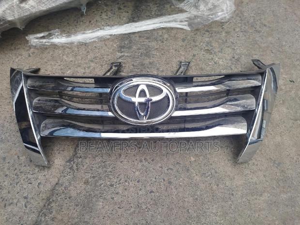 Fortuner 2015 Grill - thumbnail 3