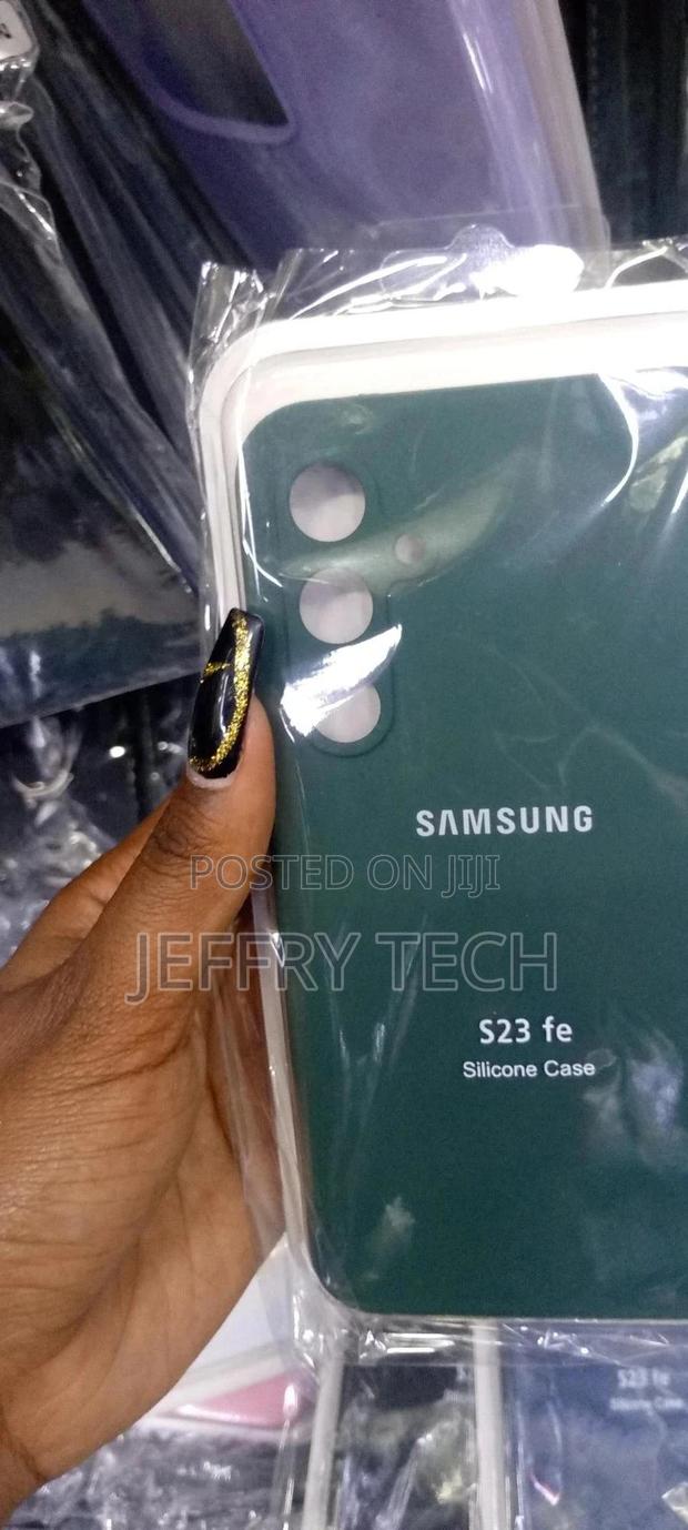 Thin Phone Case For Samsung Galaxy S23 FE 5G (Mint Green) - thumbnail 3