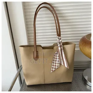 Fashion Piere Fall Tote Bag
