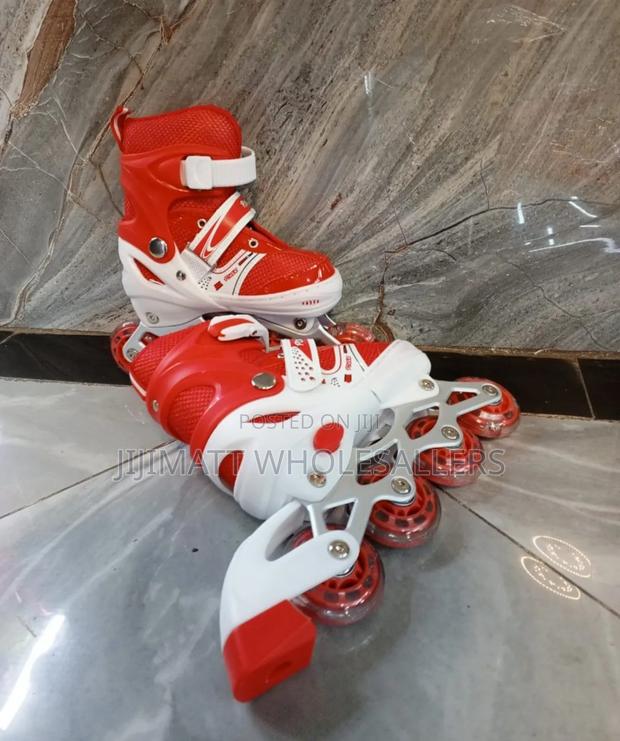 Skate Shoes Quality and Durable Colour Red Available