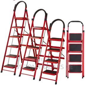 4 Steps Foldable Ladder - thumbnail 2