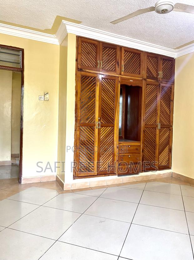 3bdrm Apartment in Nyali for rent - main view