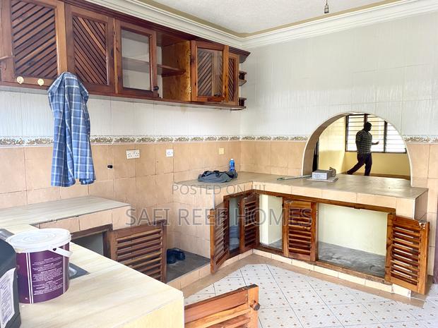 3bdrm Apartment in Nyali for rent - thumbnail 14