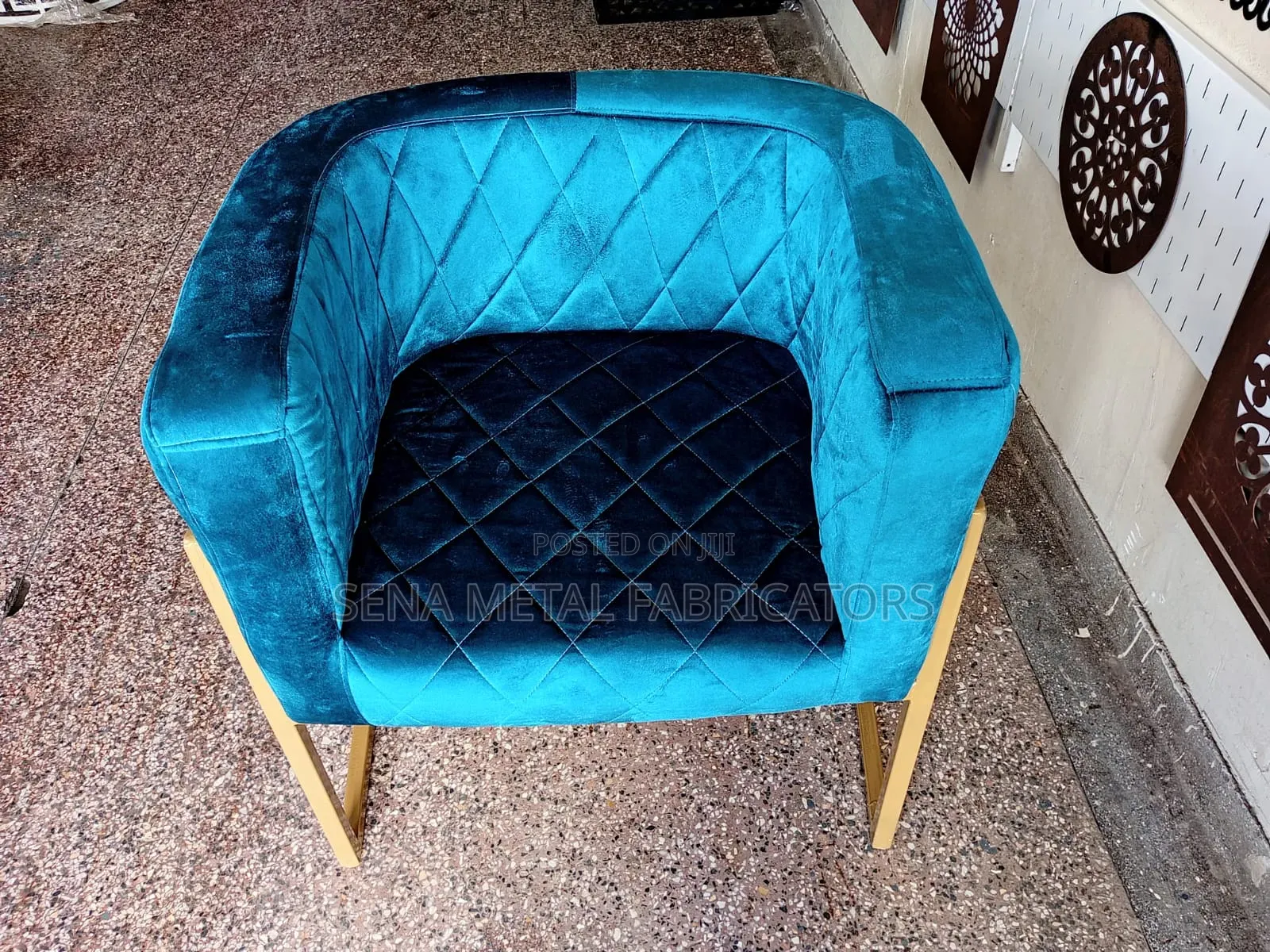 High-Quality Styling Chairs.