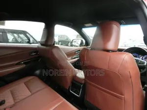 Toyota Harrier 2018 Red