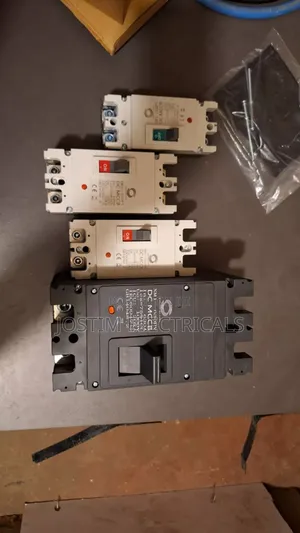 Solar DC McCb 630A