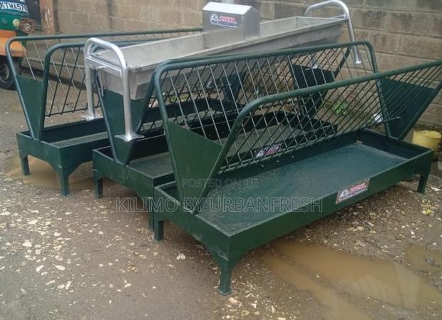 Goat / Sheep Hay Feeder - thumbnail 3