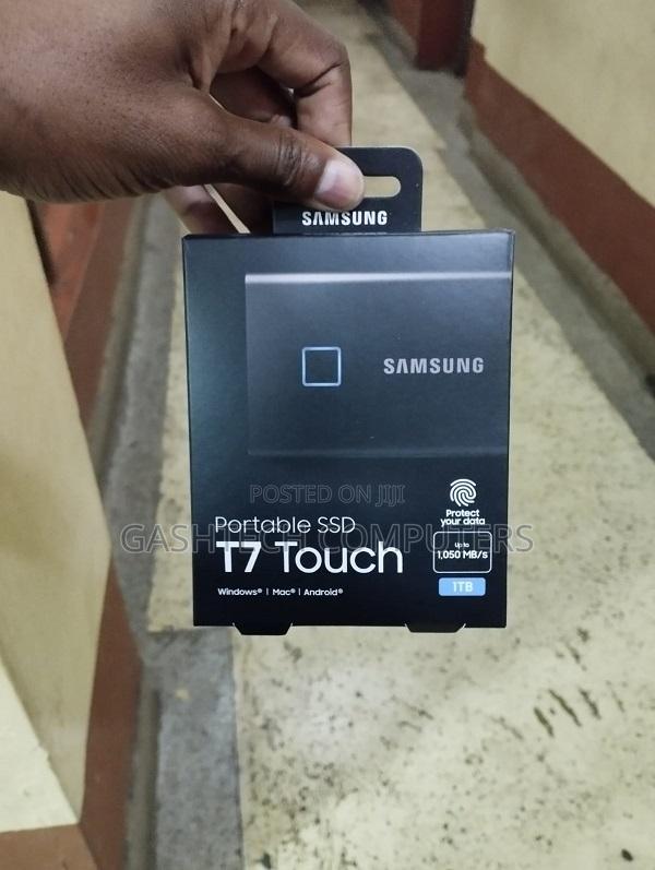 Samsung T7 //Touch Portable External SSD 1TB# Fingerprint