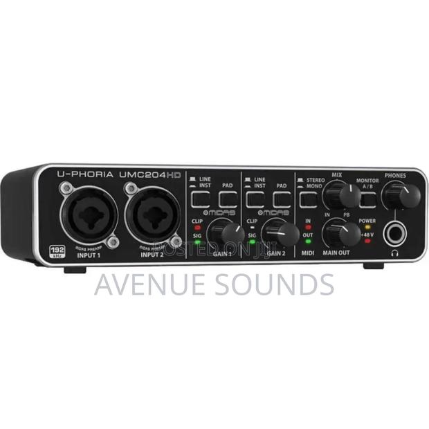 Behringer Professional UMC204 Audio Interface - thumbnail 3
