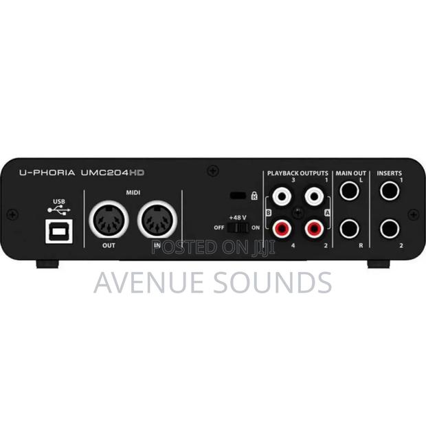 Behringer Professional UMC204 Audio Interface - main view