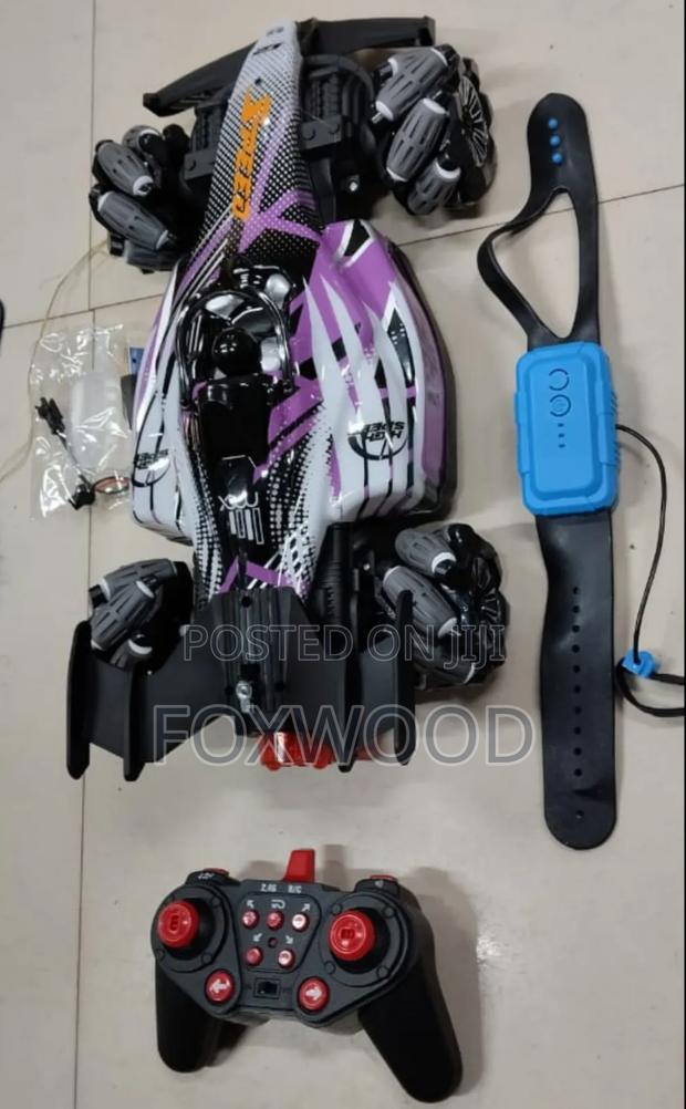 Ferrari Drift Car Remote Controlled And Hand Gesture Sensor - thumbnail 5