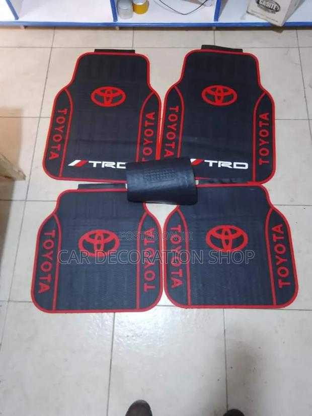 Toyota Floor Foot Mats 5pc - main view