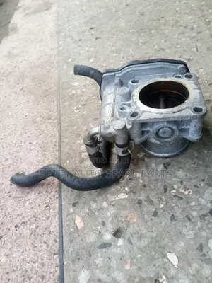 Nissan Tiida Throttle