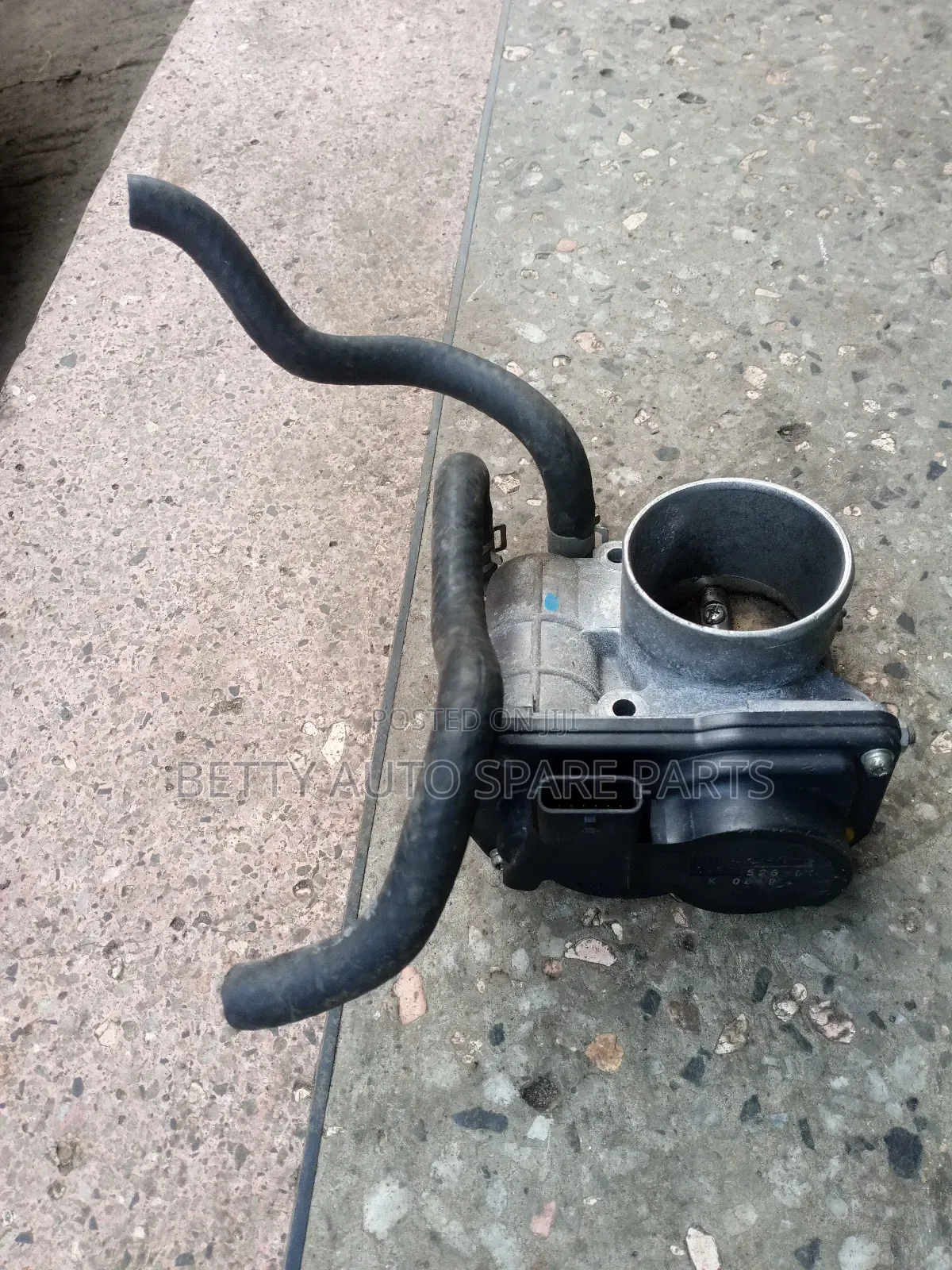 Nissan Tiida Throttle