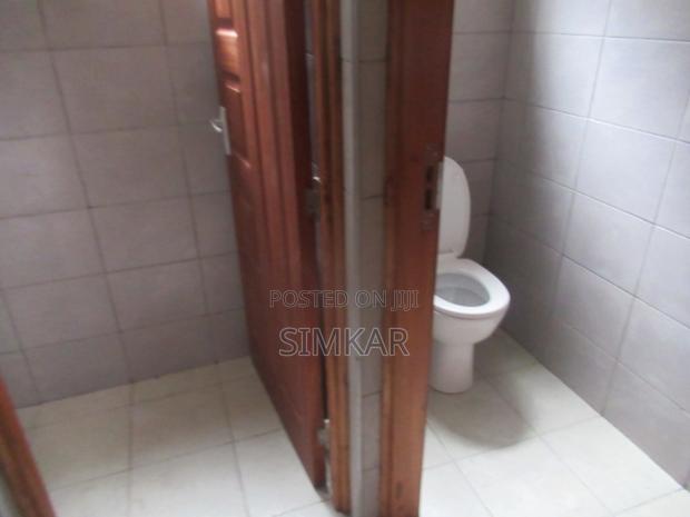 11,696 Sq Ft Warehouse to Let in Baba Dogo - thumbnail 17