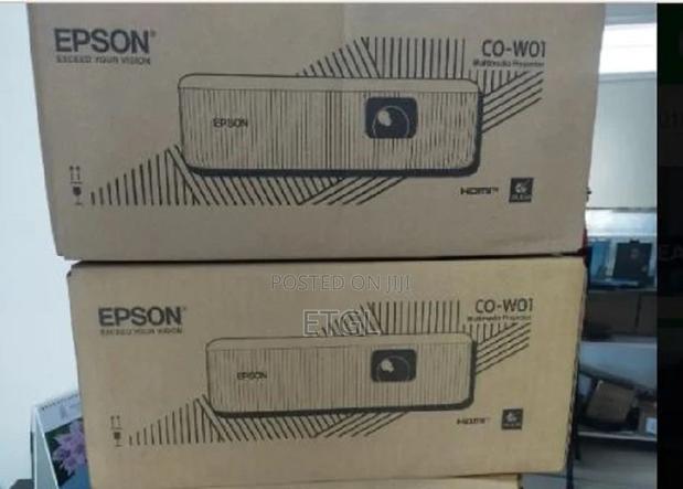 Epson Co-W01 Projector,3000 Lumen - thumbnail 2