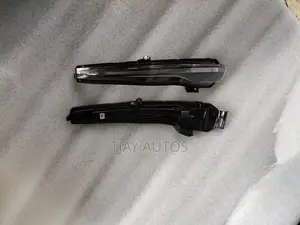 Mercedes Benz W205 C Class C200 Side Mirror Indicator
